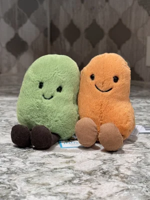 Amuseables Soyella Edamame Bean Jellycat photo uploaded by SnowLeopard821