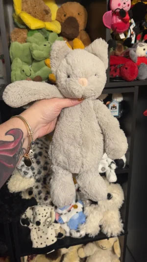 Bashful Silver Kitty - Small Jellycat photo