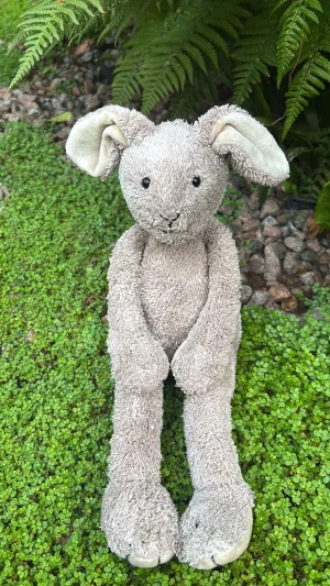 Slackajack Bunny - Medium Jellycat photo