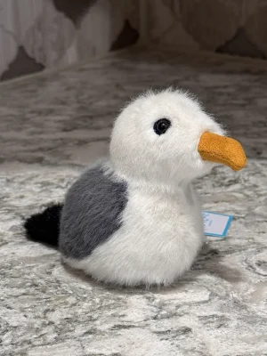 A photo of Birdling Seagull Jellycat taken by SnowLeopard821