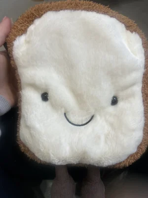 A photo of Amuseables Toast Bag Jellycat taken by KylaCakes13