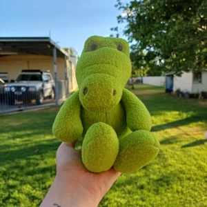 Vivi Croc Jellycat photo
