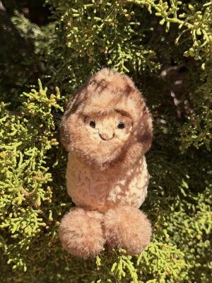 Amuseables Peanut Yeti Outfit Jellycat | Jelly Journal