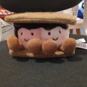 Amuseables S'mores Jellycat | Jelly Journal