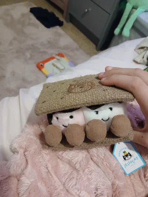 Amuseables S’mores Jellycat photo