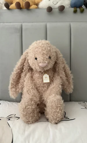  Bashful Luxe Bunny Curly　うさぎ Bashful Luxe Bunny Curly - Official Jellycat
