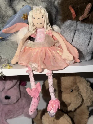A photo of Sparkly Sprite Blossom Jellycat taken by JewelsJellies