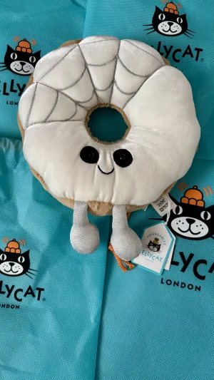 Amuseables Glazespun Doughnut Jellycat photo
