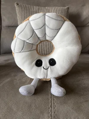 Amuseables Glazespun Doughnut Jellycat photo uploaded by Seni113