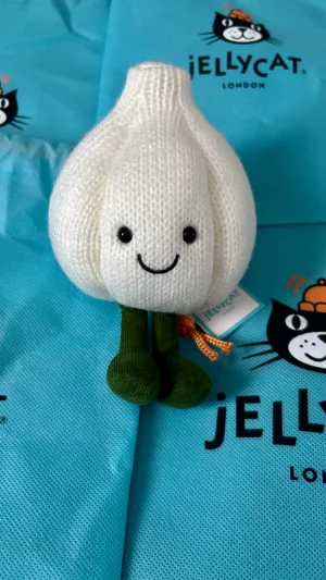 Amuseables Garlic Jellycat photo