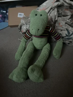 Gaston Gator Jellycat photo