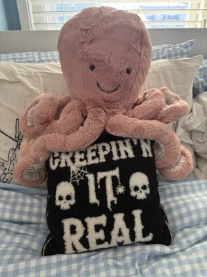 Odell Octopus - Large Jellycat photo