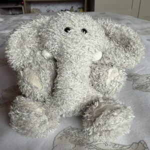Pudding Elephant Jellycat photo