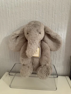 Bashful Luxe Elephant Thuddeus - Medium Jellycat | Jelly Journal