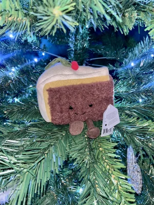 Amuseables Slice of Christmas Cake Jellycat | Jelly Journal