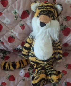 Bashful Tiger Jellycat photo