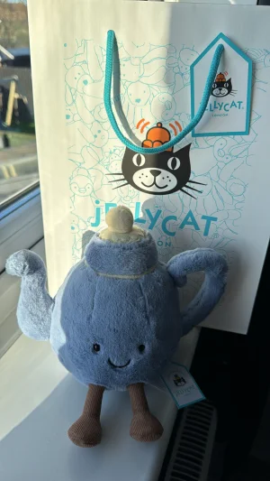 A photo of Amuseables Vicky Teapot Jellycat taken by ellie28