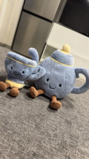 A photo of Amuseables Vicky Teapot Jellycat taken by Mustafa