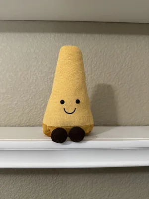A photo of Amuseables Parmesan Jellycat taken by jelly_kayla