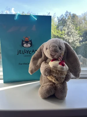 Bashful Beige Bunny 'Birthday' Jellycat | Jelly Journal