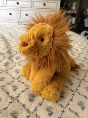 Smudge Lion Jellycat photo