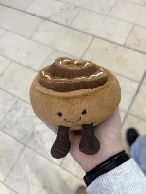 Amuseables Cinnamon Bun Jellycat photo