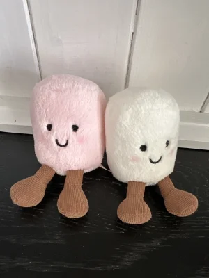 Amuseables Pink and White Marshmallows Jellycat photo uploaded by Jellytastic