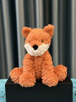 A photo of Fuddlewuddle Fox Jellycat taken by BunnyBPatt
