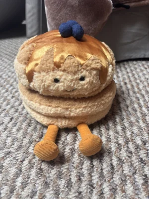 Amuseables Fran Pancakes Jellycat photo