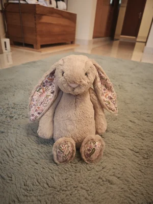 Blossom Beige Bunny 'Petal' Jellycat | Jelly Journal