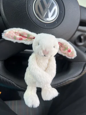 Blossom Cream Bunny 'Berry' Bag Charm Jellycat | Jelly Journal