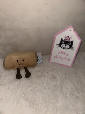 Amuseables Pain Au Chocolat Jellycat | Jelly Journal