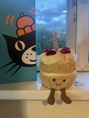 Amuseables Birthday Cake Jellycat photo uploaded by jellykitten