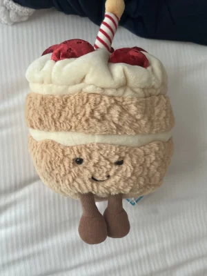 Amuseables Birthday Cake Jellycat photo uploaded by velxoryn