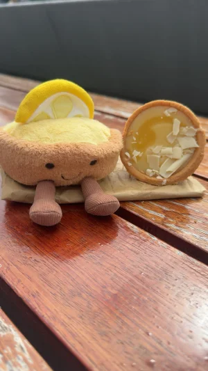 Amuseables Collette Tarte Au Citron 🇫🇷 Jellycat photo