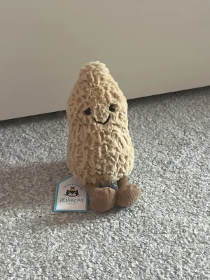 Amuseables Peanut Jellycat photo uploaded by Miafay04