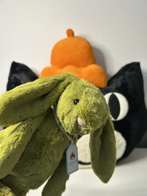 Medium Bashful Moss Bunny 緑うさぎ Bashful Moss Bunny - Official