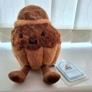 A photo of Amuseables Brigitte Brioche 🇫🇷 Jellycat taken by cwhbin