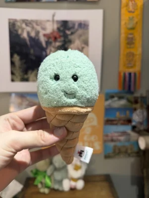 A photo of Irresistible Ice Cream Mint Jellycat taken by amandamariejelly