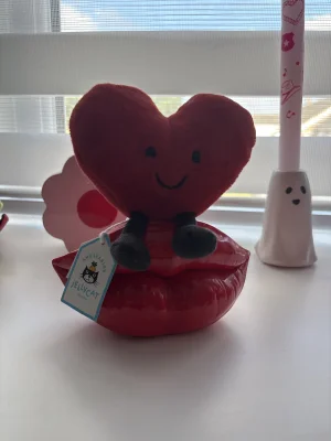 Amuseable Red Heart - Large Jellycat photo
