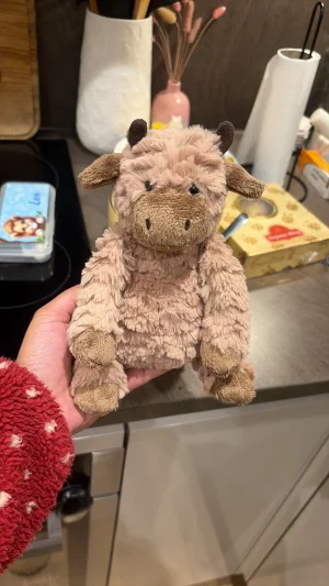 A photo of Fuddles Calf Jellycat taken by Seni113