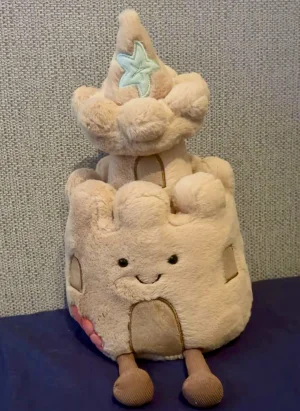 A photo of Amuseables Sandcastle Jellycat taken by emmerlyh