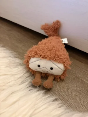 A photo of Lily Fish 🇬🇧  Jellycat taken by bashfulbunny21