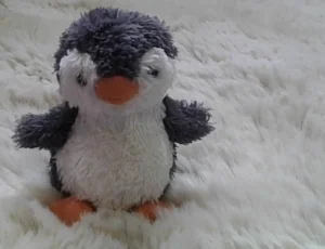 Peanut Penguin - Small Jellycat photo