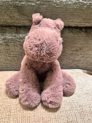 A photo of Huggady Hippo Jellycat taken by BillieHarv