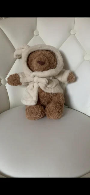 Bartholomew Bear Bathrobe Outfit Jellycat photo uploaded by its.amb3rrx