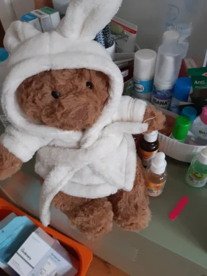 Bartholomew Bear Bathrobe Outfit Jellycat photo uploaded by HenryZ