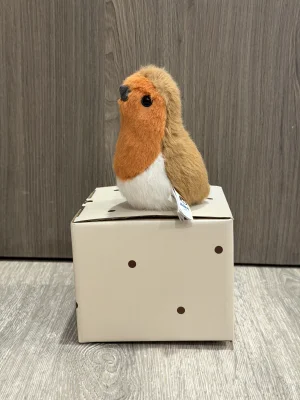 Birdling Robin Jellycat | Jelly Journal