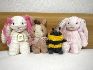 Bashful Pink Bunny - Medium Jellycat photo