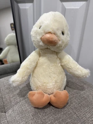 Bashful Duckling Jellycat photo